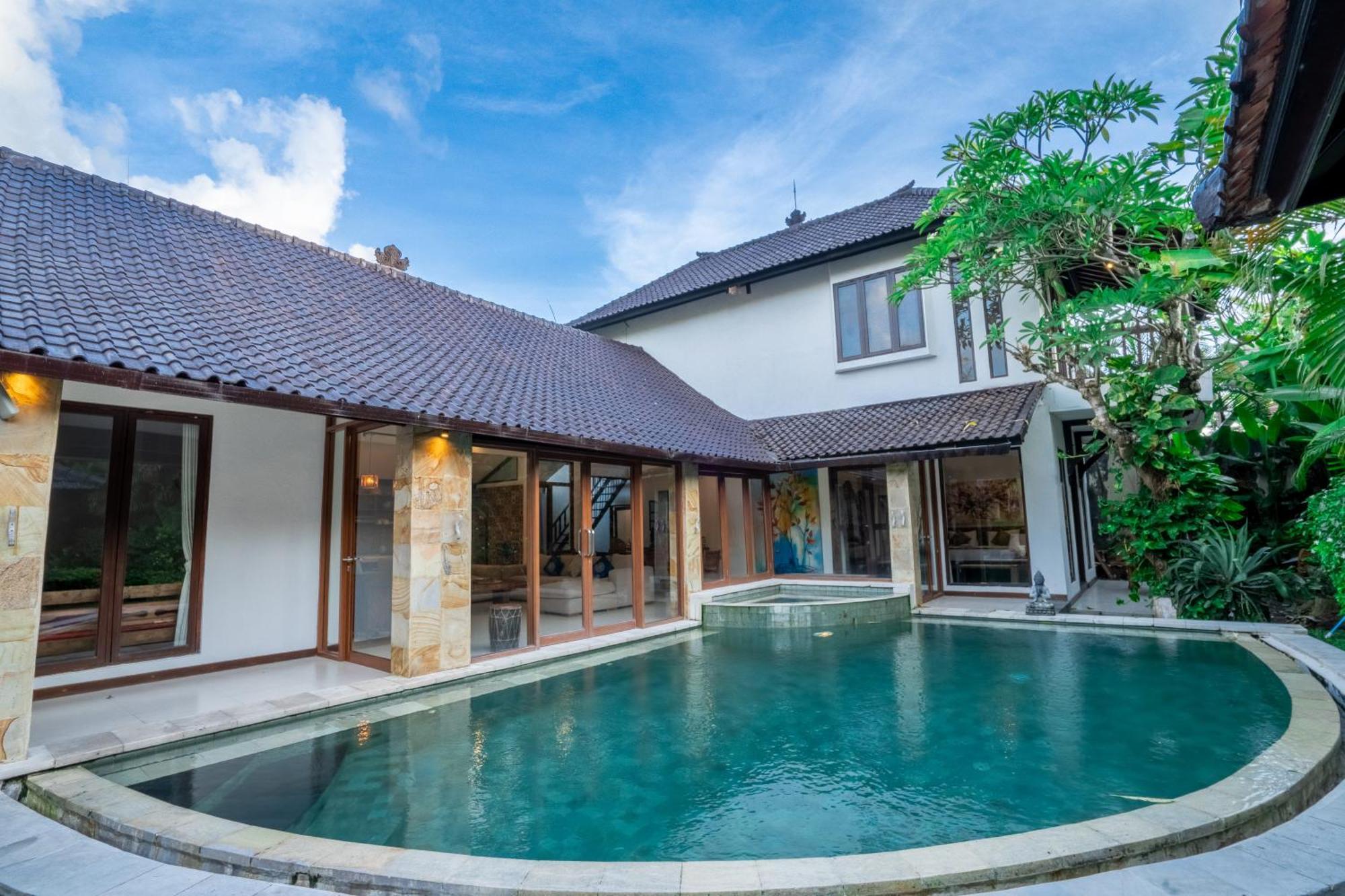 Villa Aveli Seminyak Exteriör bild