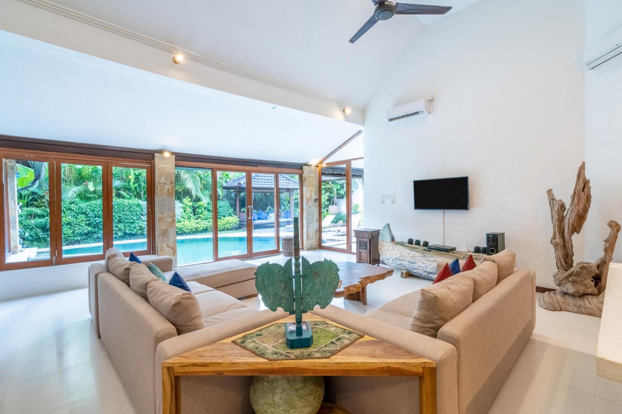 Villa Aveli Seminyak Exteriör bild