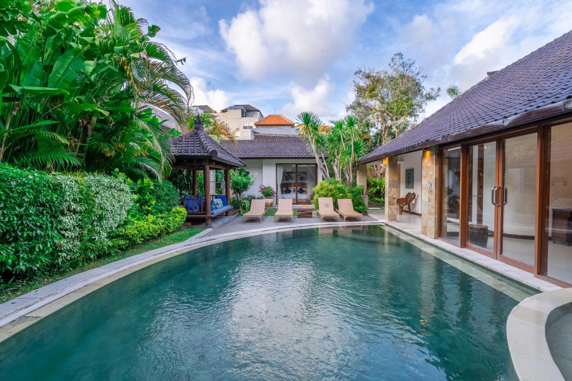 Villa Aveli Seminyak Exteriör bild